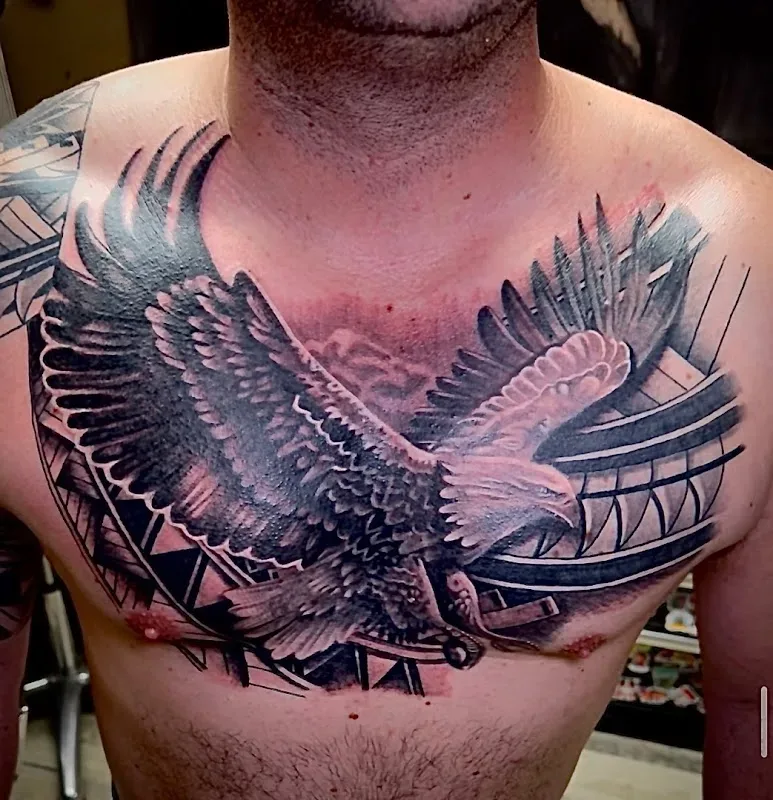 Platinum Ink Tattoo & Body Piercing — Tattoo and piercing shop in Austin